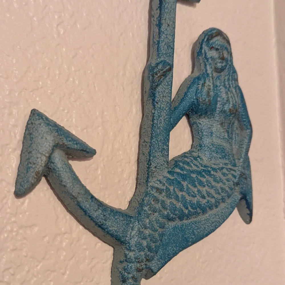 N/A mermaid sitting